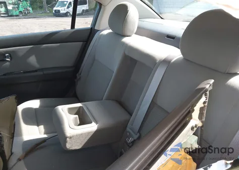 2011 Nissan Sentra 2.0Sr z USA, uszkodzony, nr VIN 3N1AB6AP6BL718707